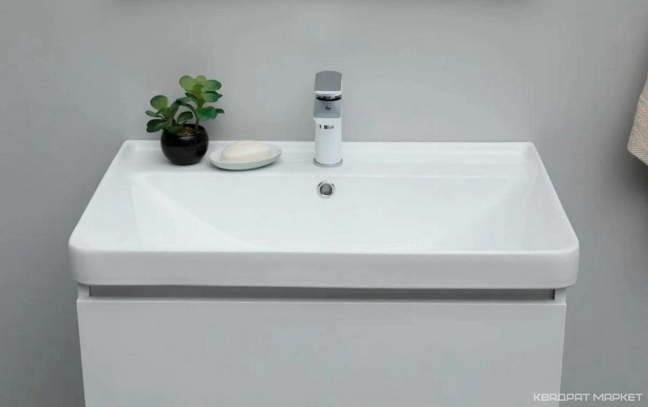 Коллекция Ирис от Aquanet